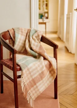 Hot Sezane Plaid