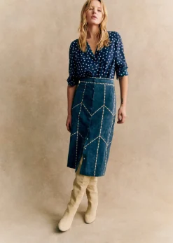 Clearance Sezane Rock Alexane - Sézane X Pangea Stickerei ecru camel Hintergrund blau