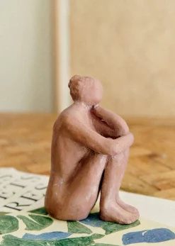 Outlet Sezane Skulptur Guénolée Courcoux - In Gedanken Versunkene Frau - Kleines Modell