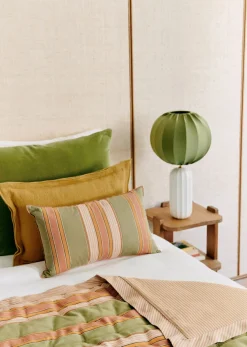 Sale Sezane Velours-Kissen Édition -  Großes Modell