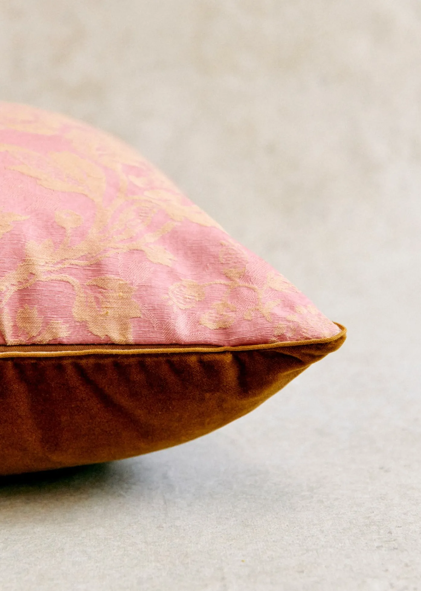 Hot Sezane Vintage-Kissen – Kleines Modell