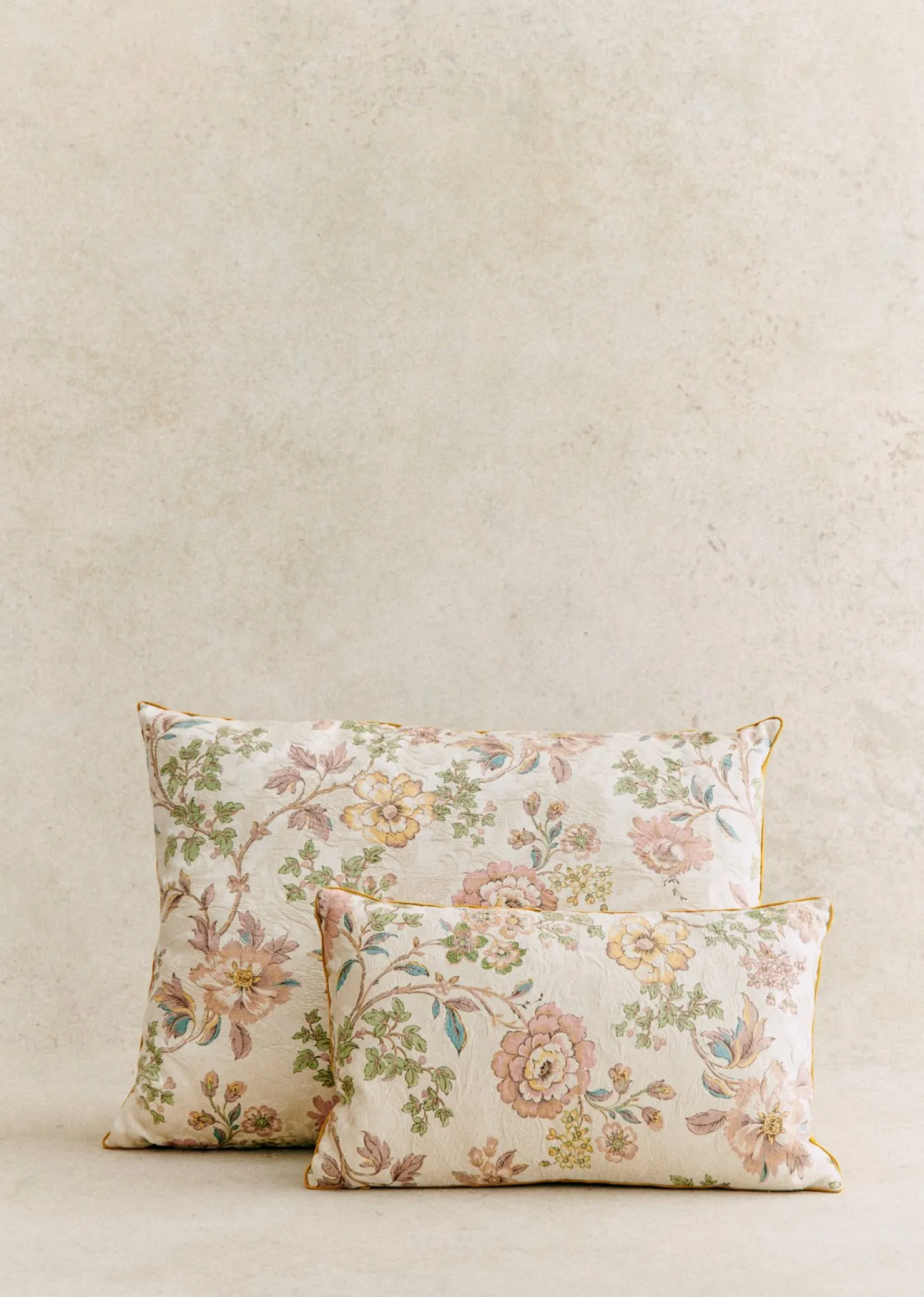 Hot Sezane Vintage-Kissen – Kleines Modell