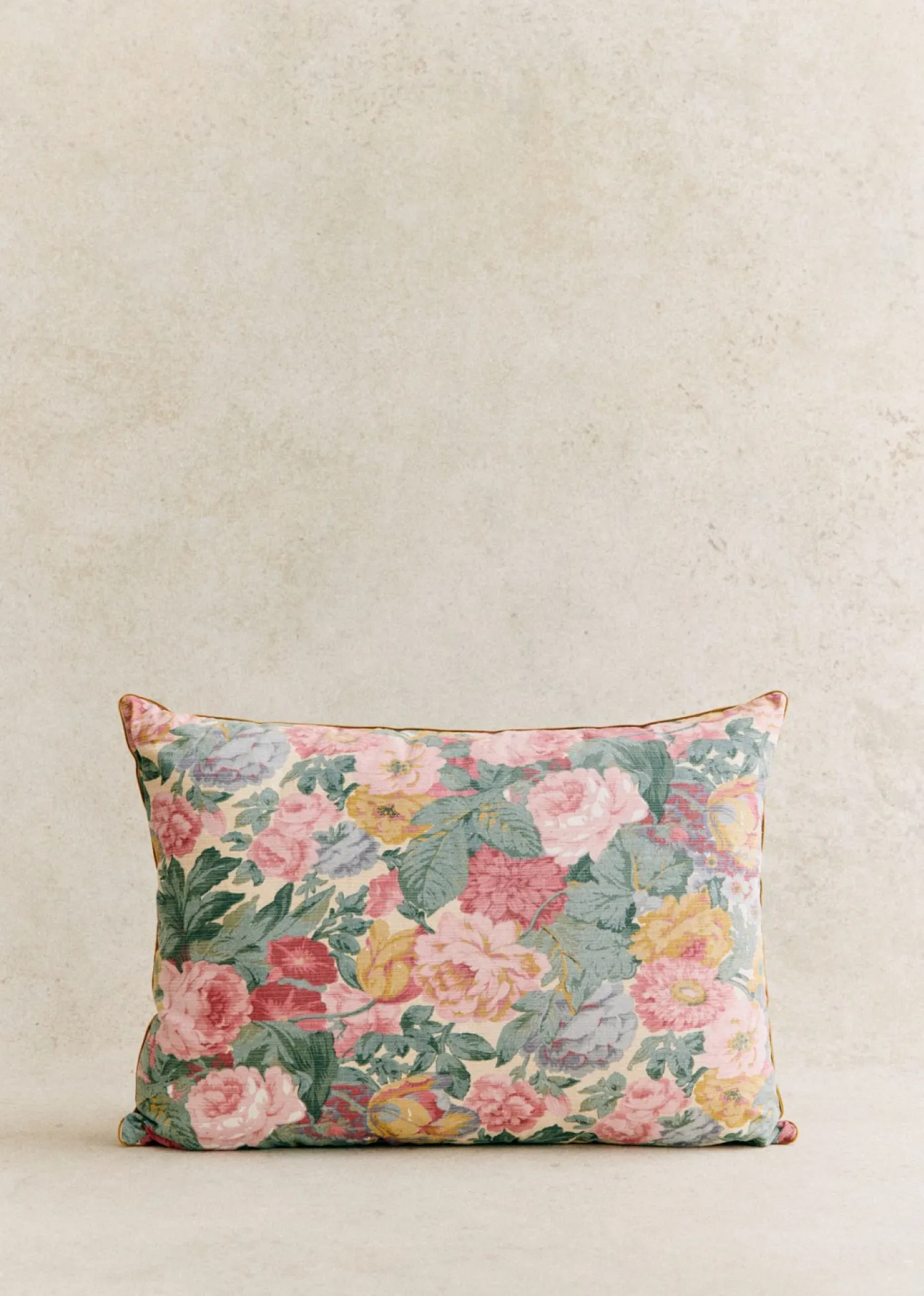 Sale Sezane Vintage-Kissen – Sehr Großes Modell
